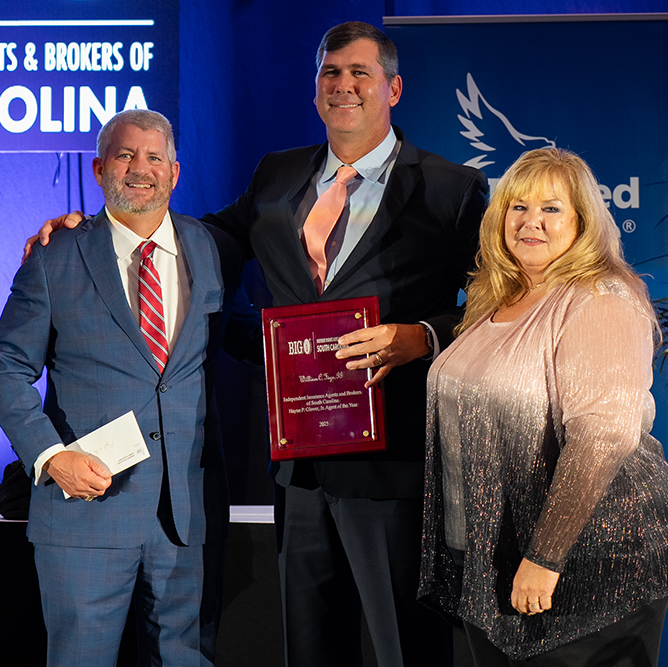 IIABSC-Conv2025-AgentoftheYear-sq.jpg